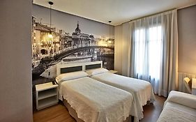 Hotel Silken Sirimiri